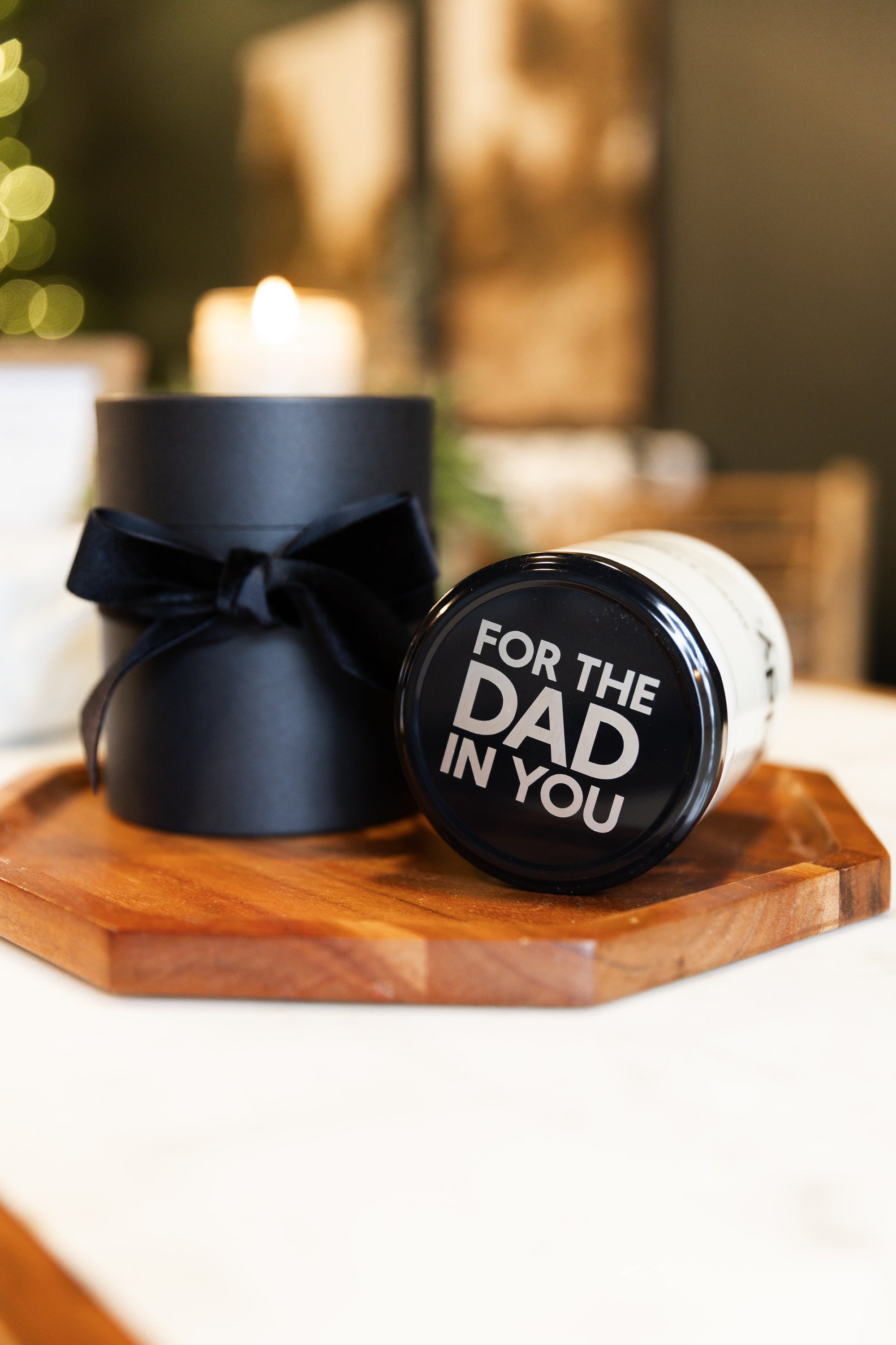 Gaddies 14oz Saffron Cedarwood Candle